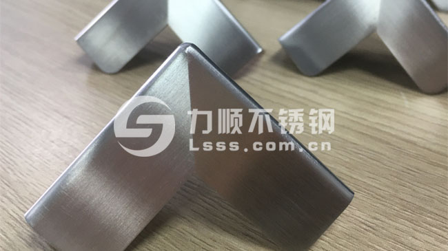爱游戏体育,爱游戏| 爱游戏官方网站
拉丝板试样成功，获得客户认可